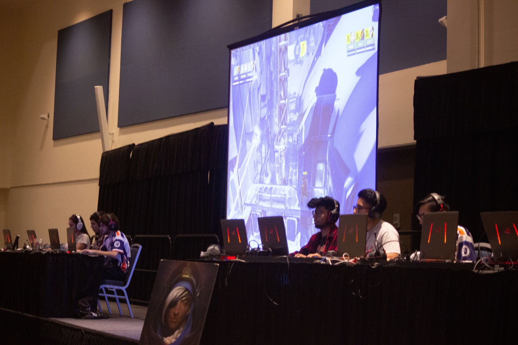 CSUF Overwatch team at Outplayed at TSU Gabrielino) (11/09/2019)